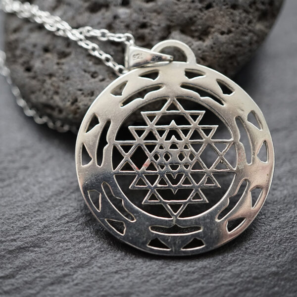 Sri Yantra Chakrasteine Anhänger mit Kette 925er Sterling Silber – Bild 2