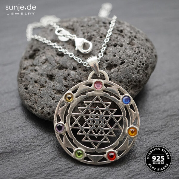 Sri Yantra Chakrasteine Anhänger mit Kette 925er Sterling Silber