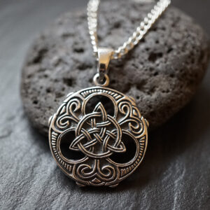 “Keltischer Knoten”  925er Silber Anhänger mit Kette