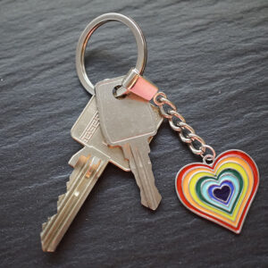 Schlüsselanhänger LGBT+ Pride Herzform Anhänger Emaille „Rainbow Herz“