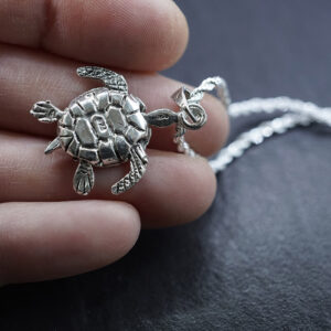 „Schildkröte“  925er Silberanhänger mit Kette